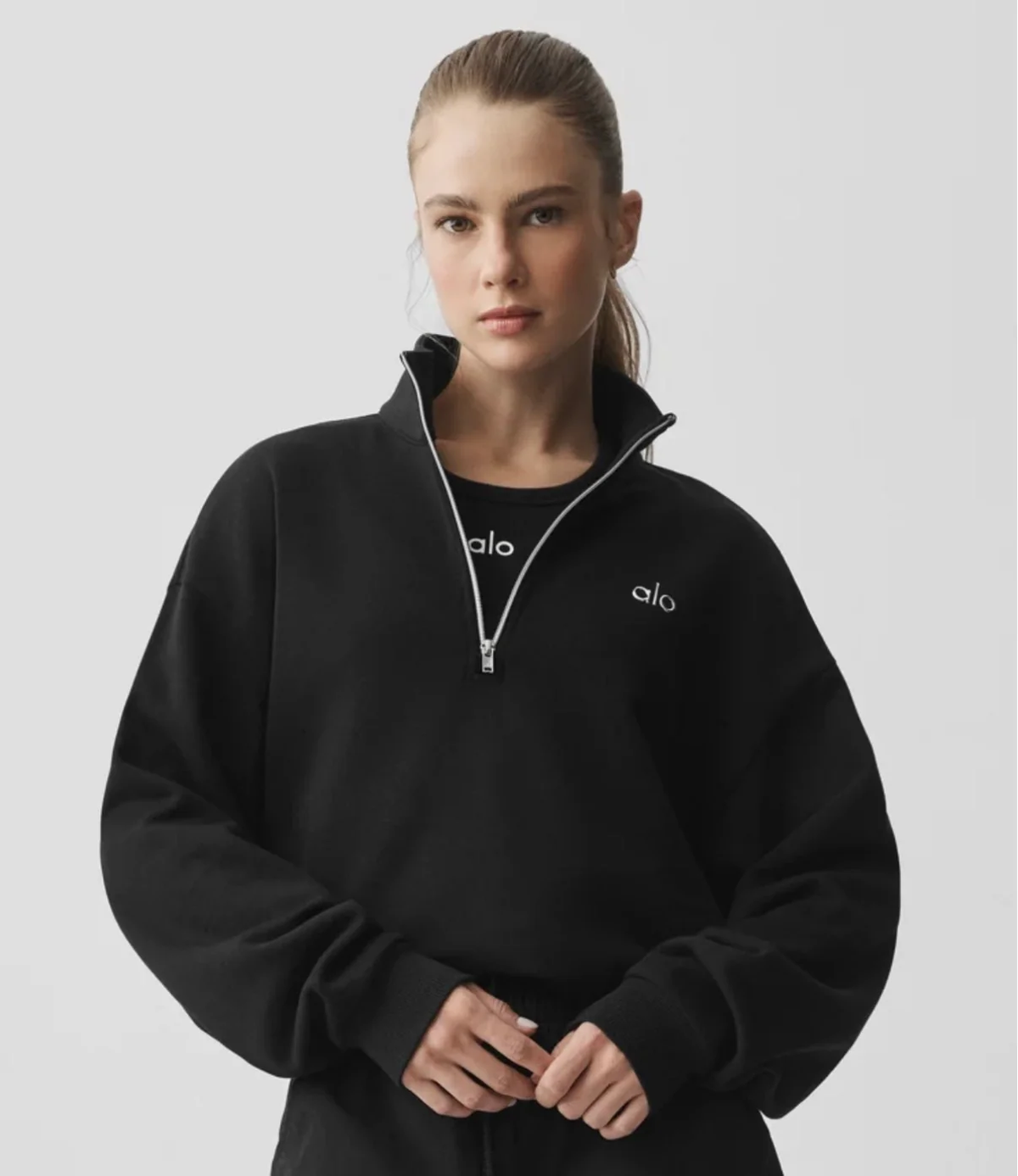 ALO Accolade 1/4 Zip Pullover 'BLACK'