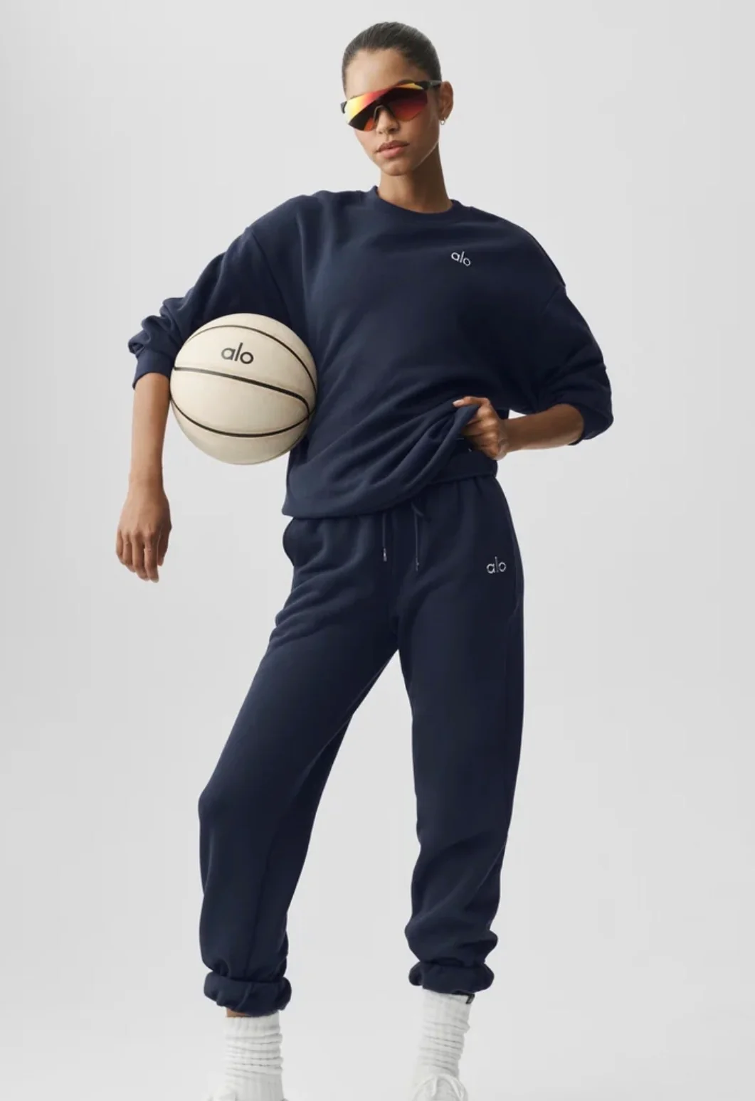 ALO Accolade Crew Neck Pullover 'NAVY'