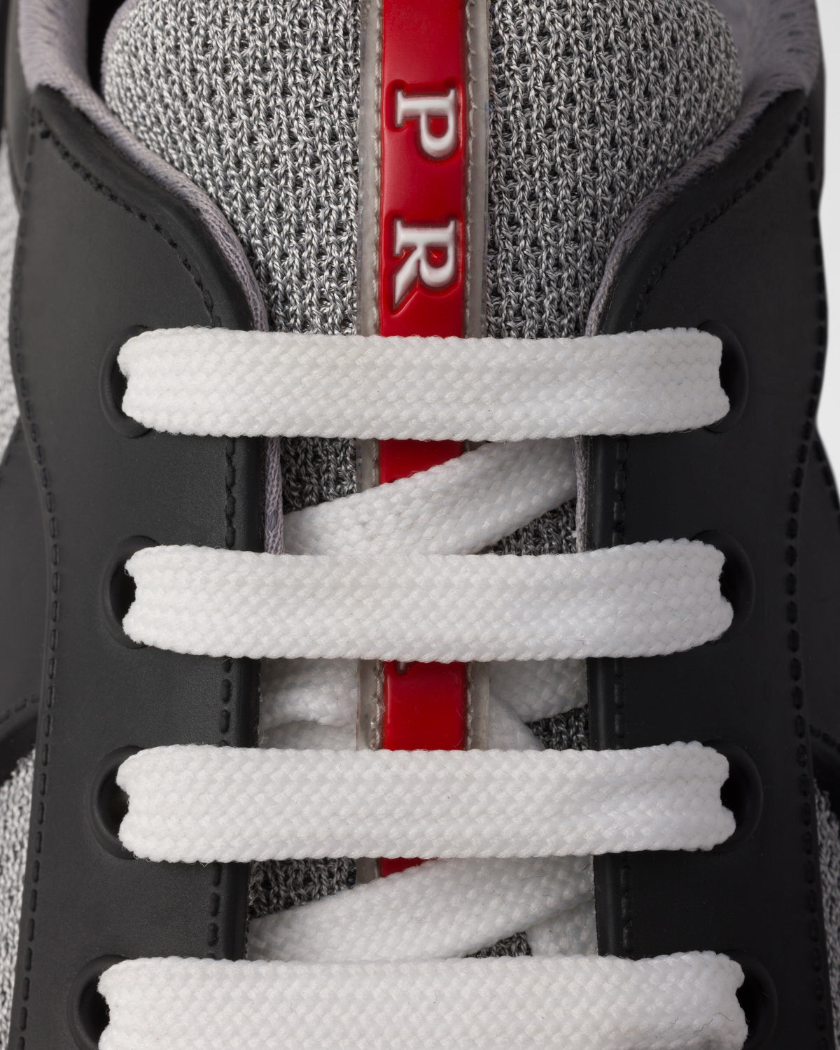 AMERICAS CUP SOFT RUBBER 'Black' 6